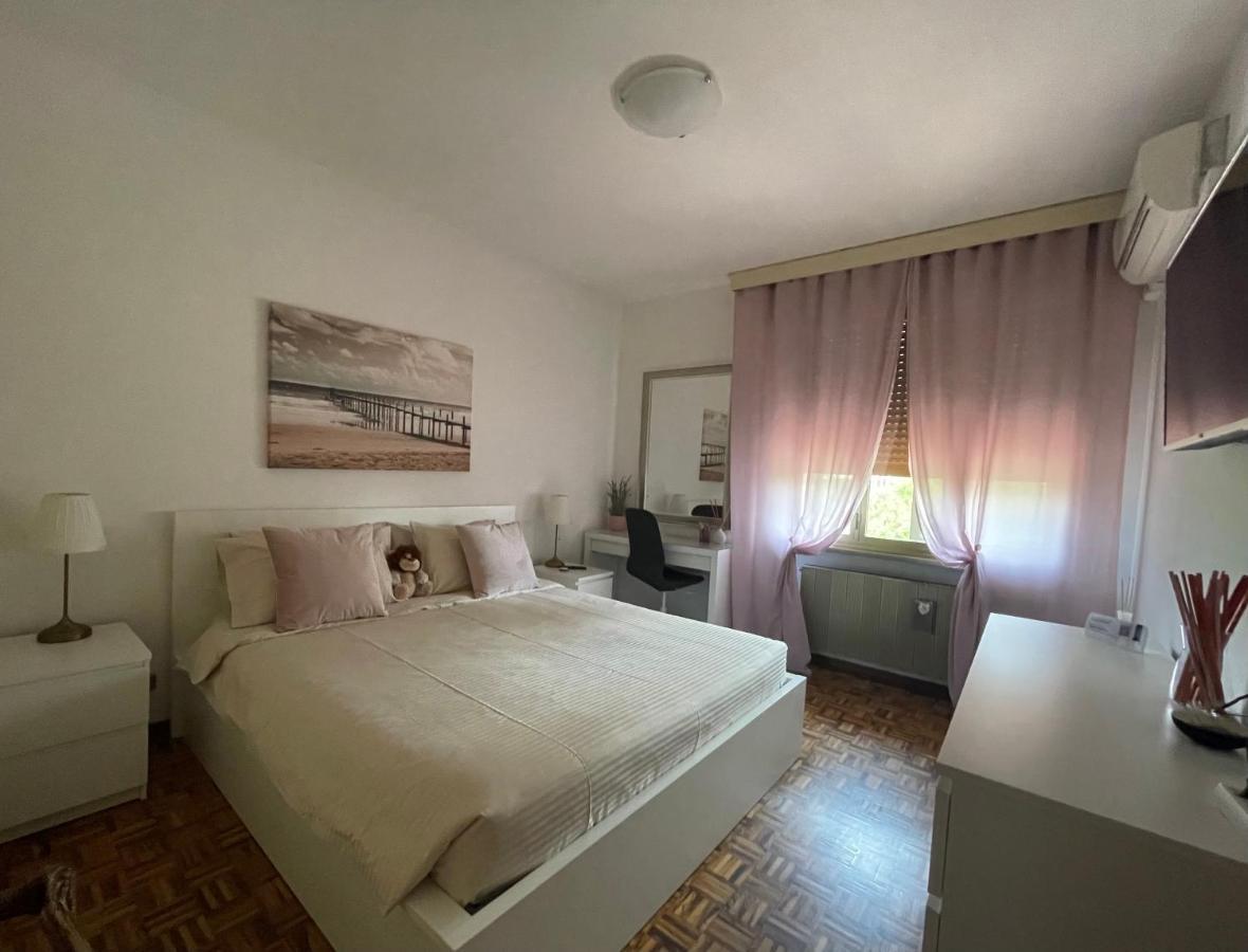 B&B Da Leone Palazzolo dello Stella Bagian luar foto